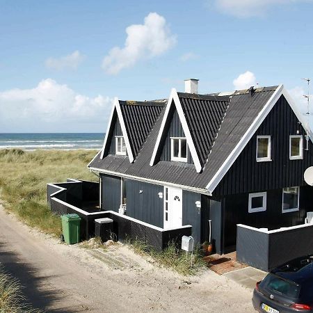 6 Person Holiday Home In Blokhus Zimmer foto