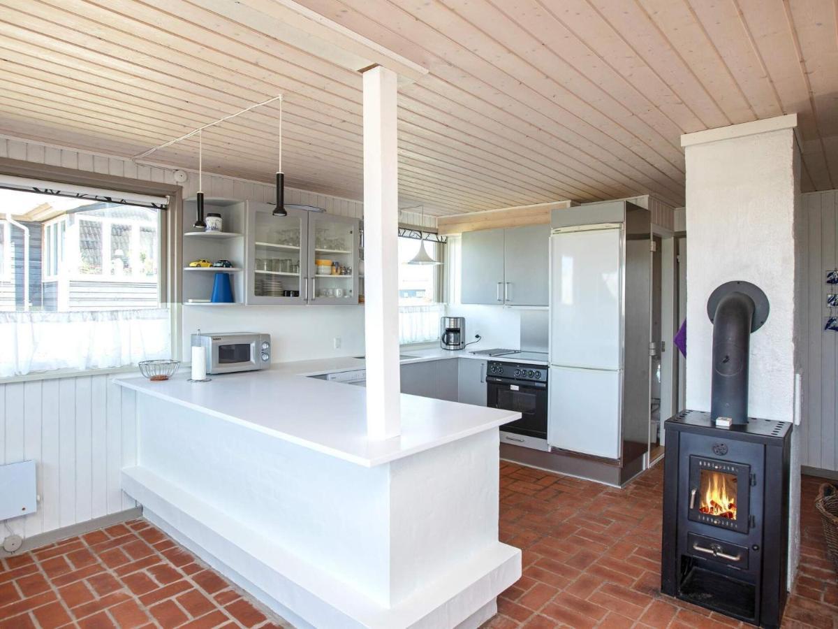 6 Person Holiday Home In Blokhus Exterior foto